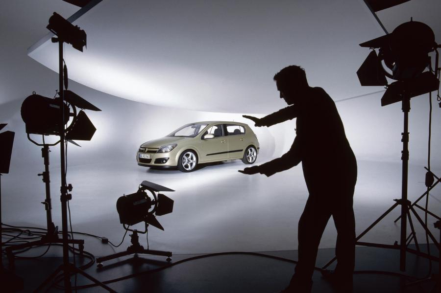  Opel Astra 2005 года  (фото 66 из 141)